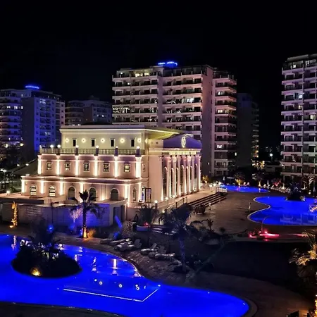 в комплексе Caesar & Apartamento Trikomo