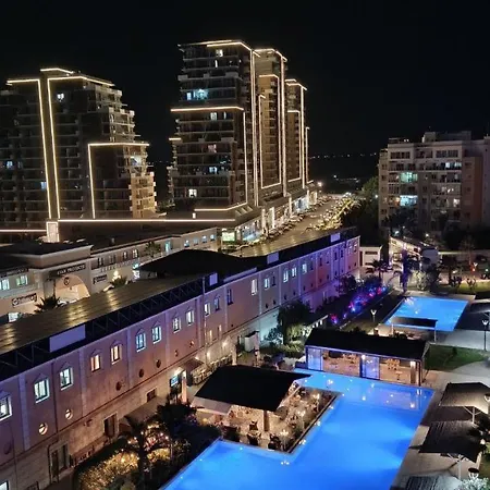 Apartamento в комплексе Caesar & Trikomo