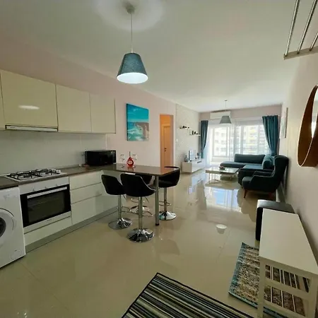 в комплексе Caesar & Apartamento Trikomo