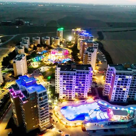 в комплексе Caesar & Trikomo